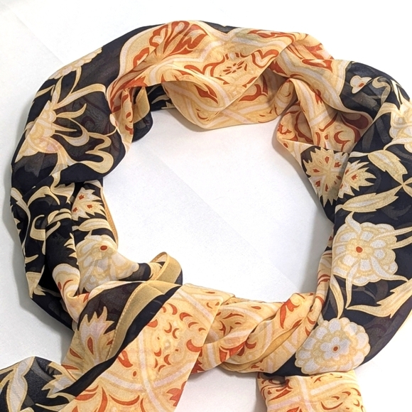 Vintage Chiffon Floral Patterned Oblong Scarf - Picture 9 of 10